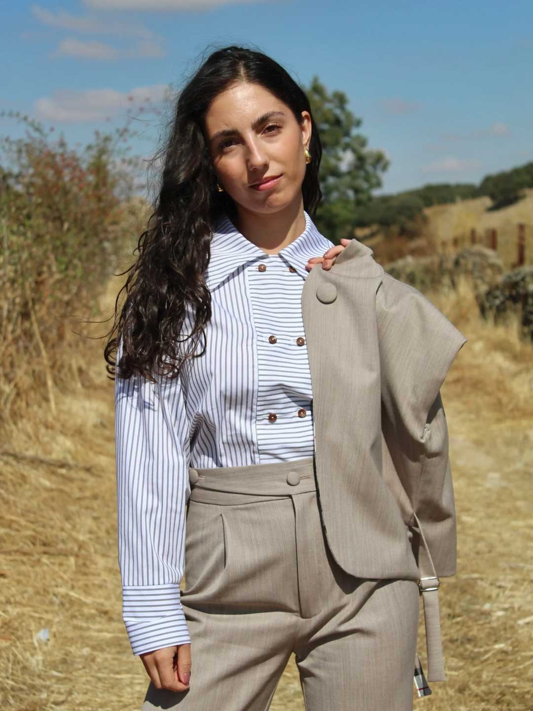 alice-capitulo-countryside-blusa-salvia-01