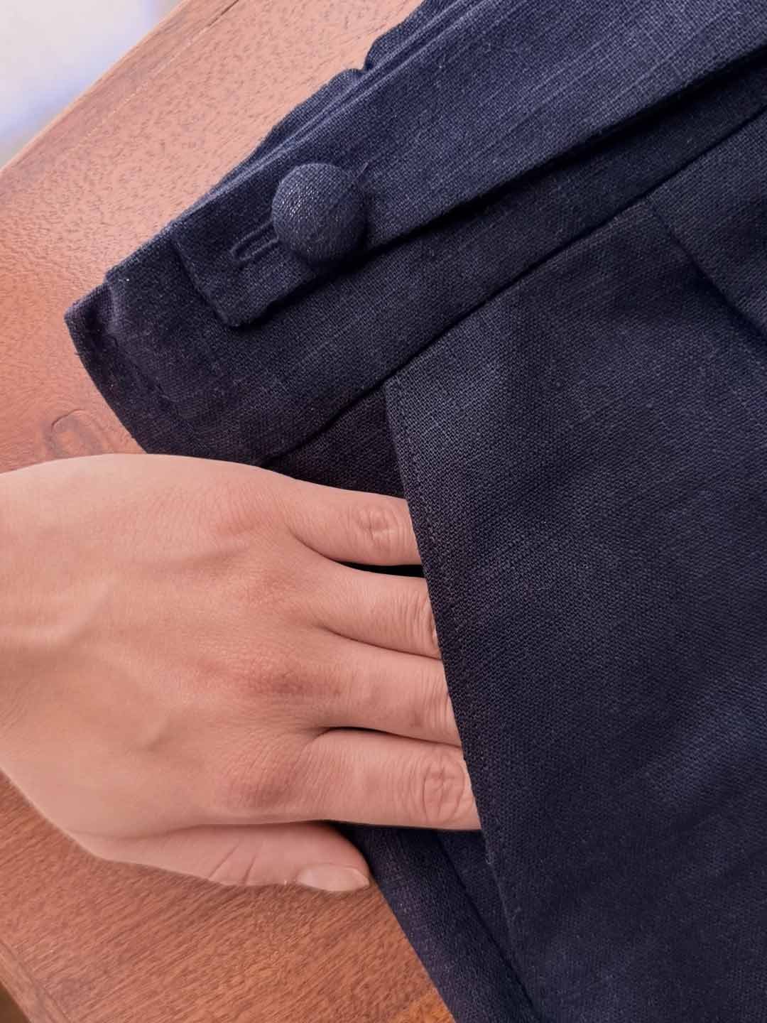 alice-capitulo-habitar-short-marino-lino-03